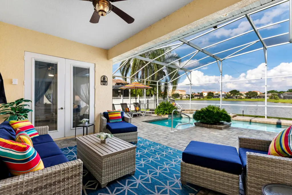 Lake Sunrise Villa, Formosa Gardens